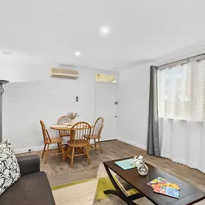 Malibu - , Perth Australia
